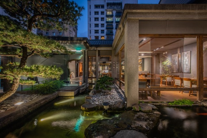 台中美食│在清幽日式庭園環境，享受無菜單料理的美味日料