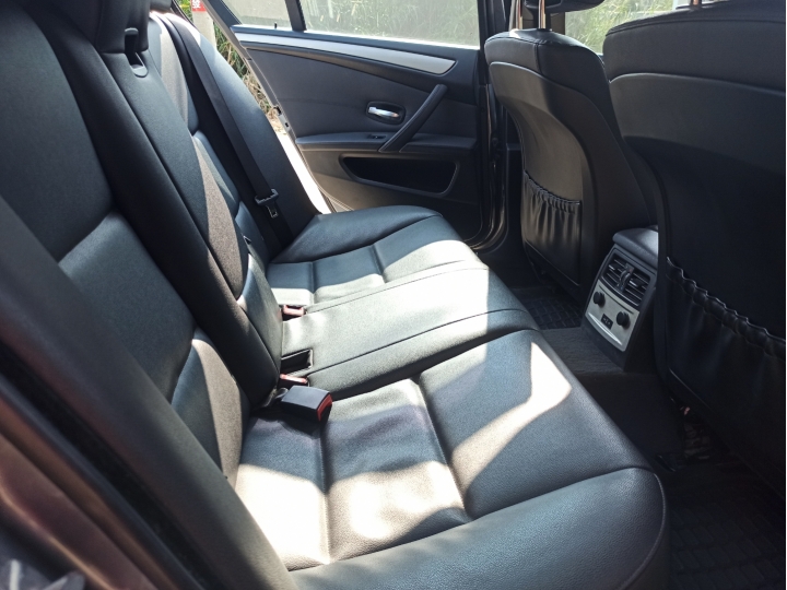 售2009 BMW 520d 2.0