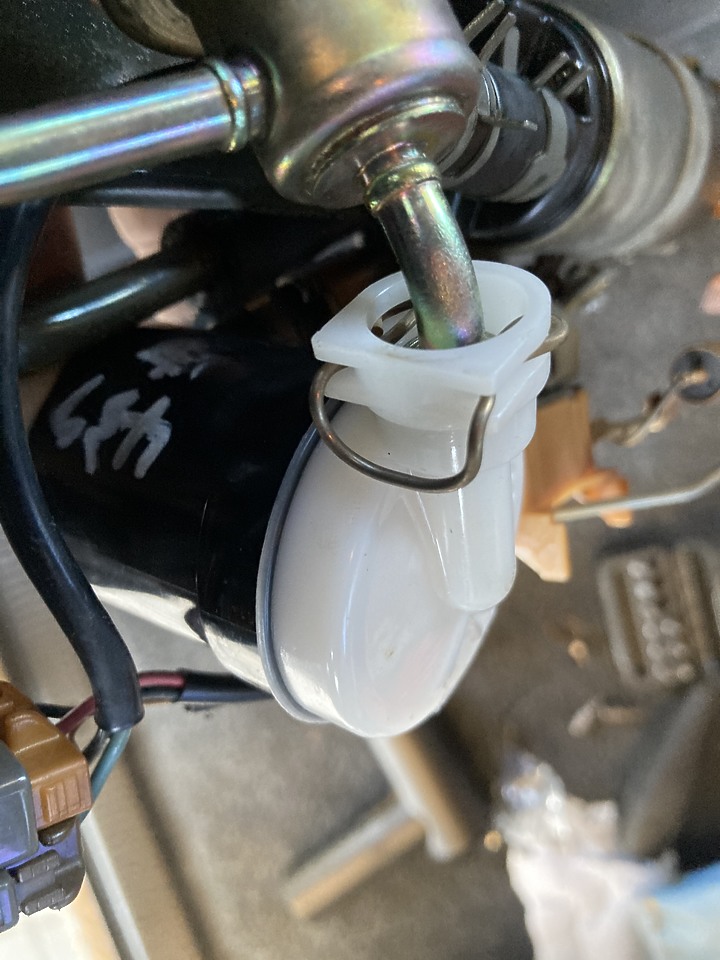 教學文:第一代RAV4汽油濾心自行更換