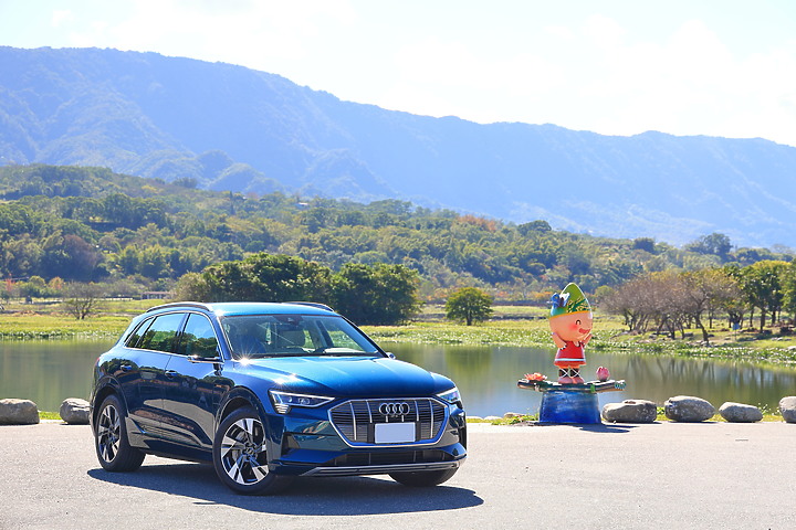 (映像旅行) 2068km的零排放寧靜環島極旅 feat. Audi e-tron 55 quattro advanced 進化版