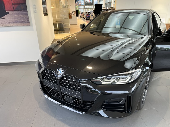 4 series GC (G26) black 領牌前偽開箱分享