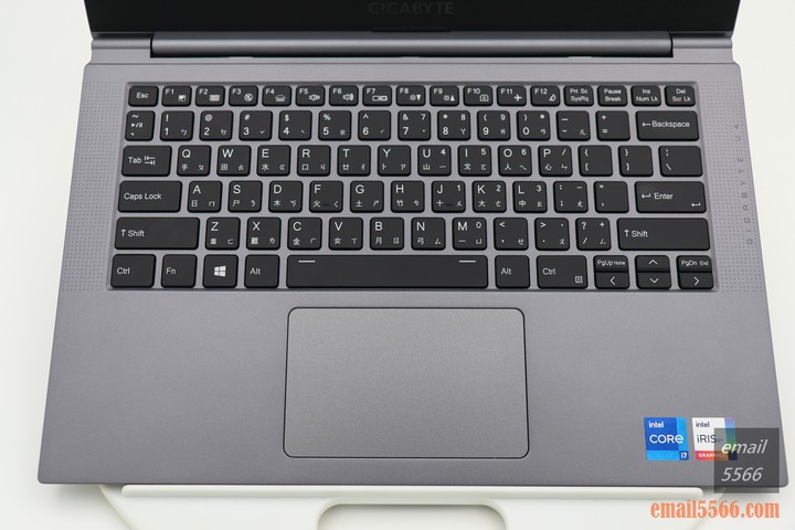 GIGABYTE U4 Ultrabook-輕薄筆記型電腦 掌握財富密碼 隨時交易