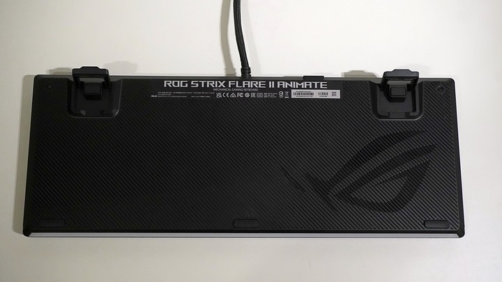 [休賢開箱]朝思暮想的鍵盤終於來了!! ROG Strix Flare II Animate開箱