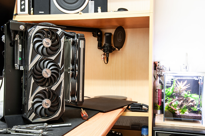 「ROG STRIX Z690-I」 - 增建蓋滿ITX建築工藝文。