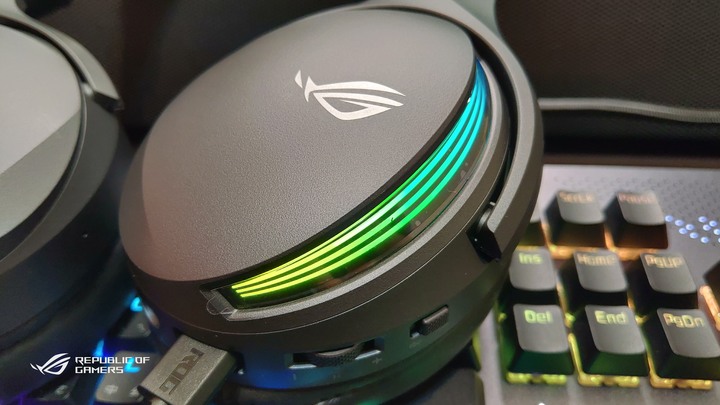 (數位耳機簡單開箱)ROG Fusion ii 500數位電競耳機