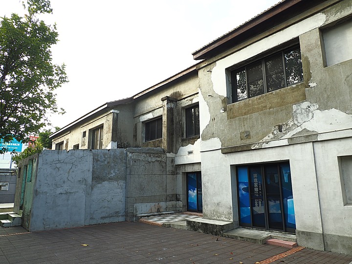 岡山 醒村 |原岡山日本海軍航空隊宿舍群 — 飛行教官們的宿舍,特殊的日治時期2層樓宿舍建築,電視劇《一把青》的取景場景