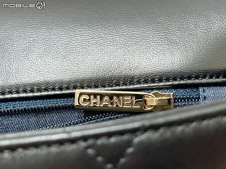 我的 第一個CHANEL!!