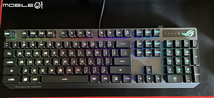 點我看大圖 遲來的 PBT 版 ROG Strix Scope RX 紅軸開箱