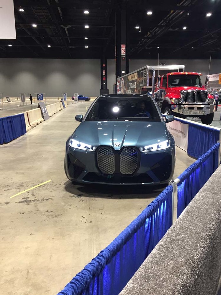 2022美國芝加哥車展 BMW iX試乘