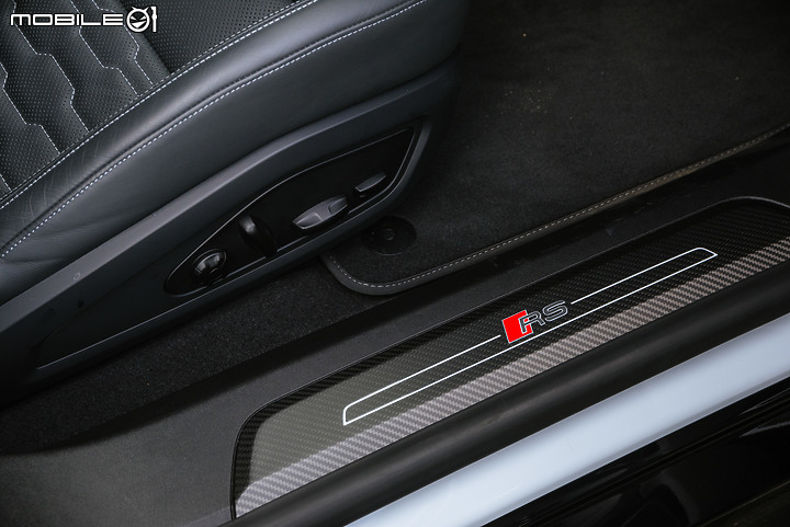 Audi RS e-tron GT試駕|後勁十足且充滿成熟魅力!