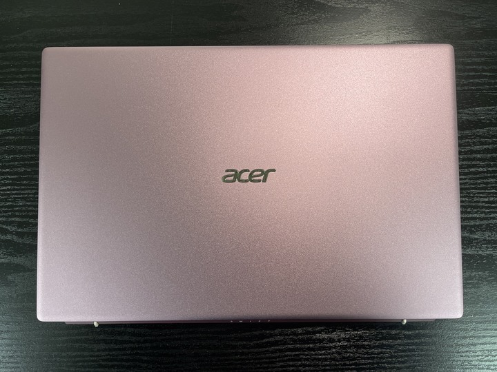 幫我的Acer粉紅色新筆電開箱