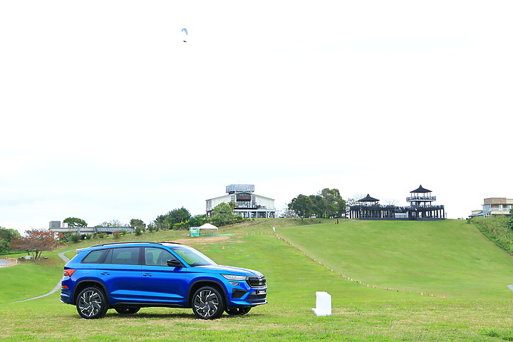 點我看大圖 (映像旅行) 意猶未盡的暢快in台東feat. Škoda Kodiaq RS