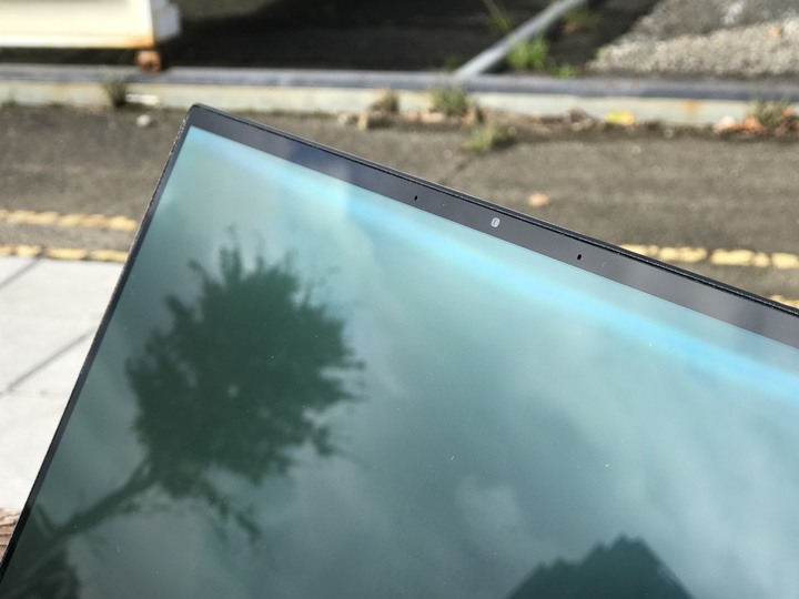 ZenBook UX5400 滿足頂級的視覺饗宴