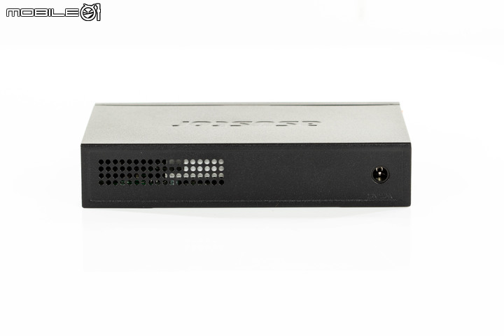 ASUSTOR DRIVESTOR 2 AS1102T NAS 開箱 在平實價格內提供 2.5 Gbps 連網備份選擇