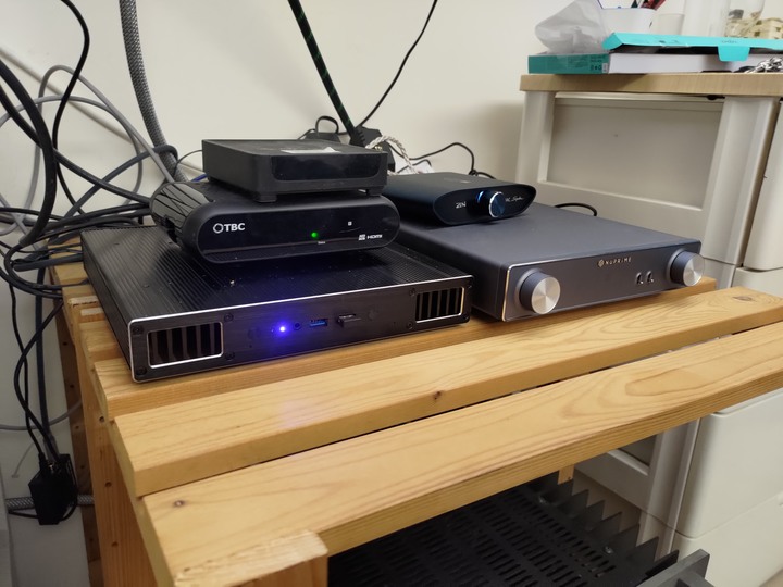 (開箱) NUC 換台式無風扇機殼