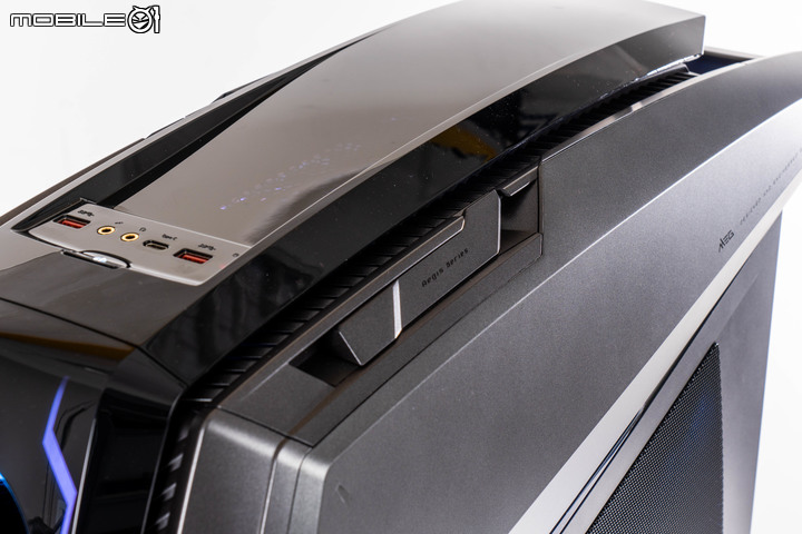 微星第 12 代 MEG Aegis Ti5 電競主機效能實測 將規格技能點滿的頂尖旗艦