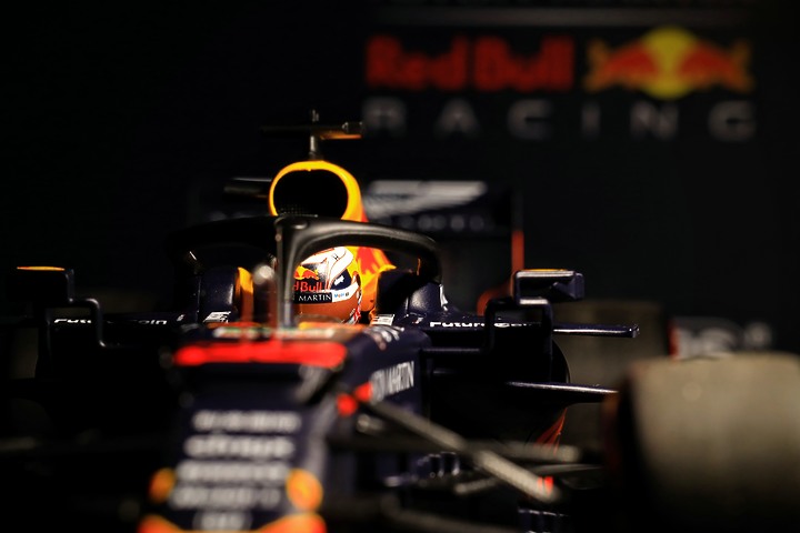 《 MINICHAMPS 1:18 Red Bull RB15 F1賽車模型 》賽道靈魂，飆速求生