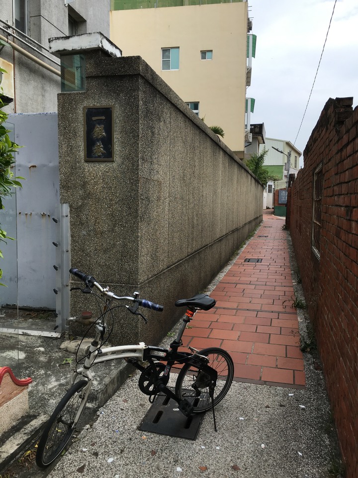騎 遊 新 營 、 鹽 水 追 蜂 炮