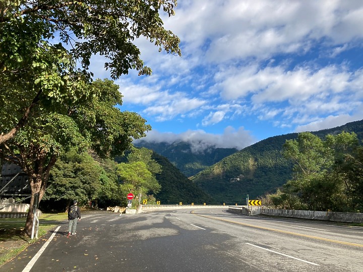 徒步環島Day40-42松山區到新莊區14K+補崇德到南澳48K