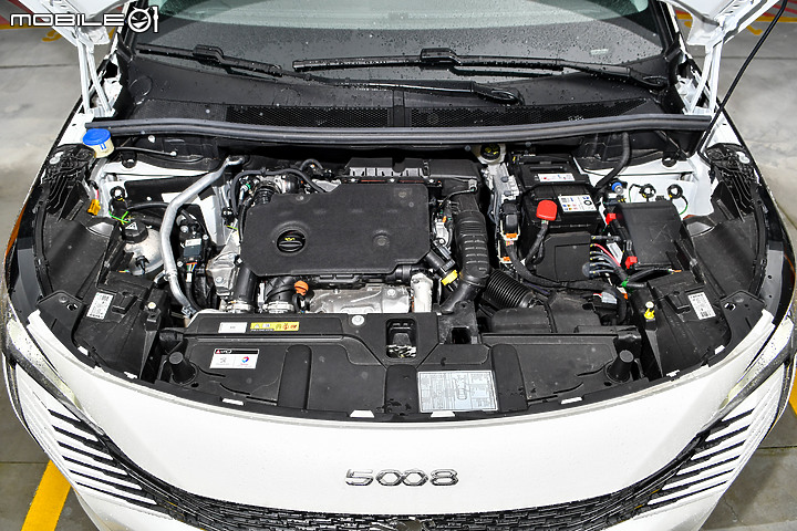 七人座SUV頂上對決 │ VW Tiguan Allspace x Hyundai Santa Fe x Kia Sorento x Peugeot 5008