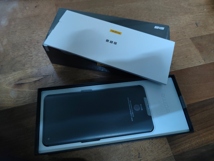 簡單開箱 陸版 GT Neo2 影黑
