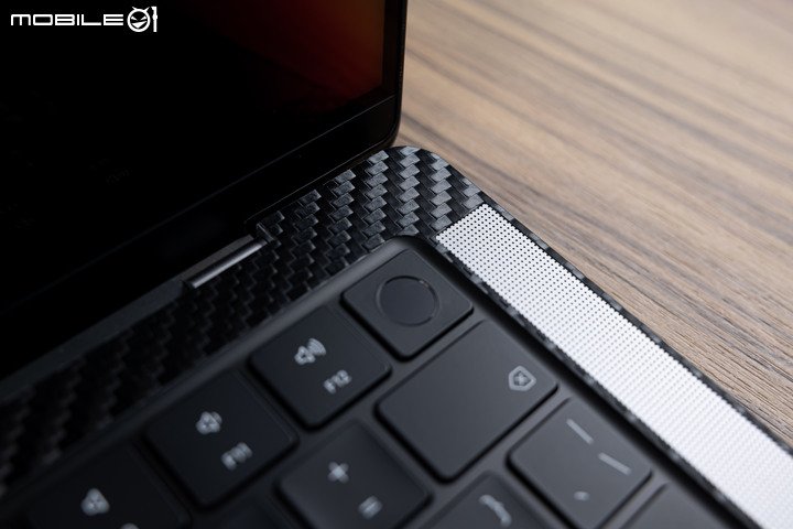 MacBook 需要包膜嗎？自己 DIY 貼膜紀錄、常見問題分享