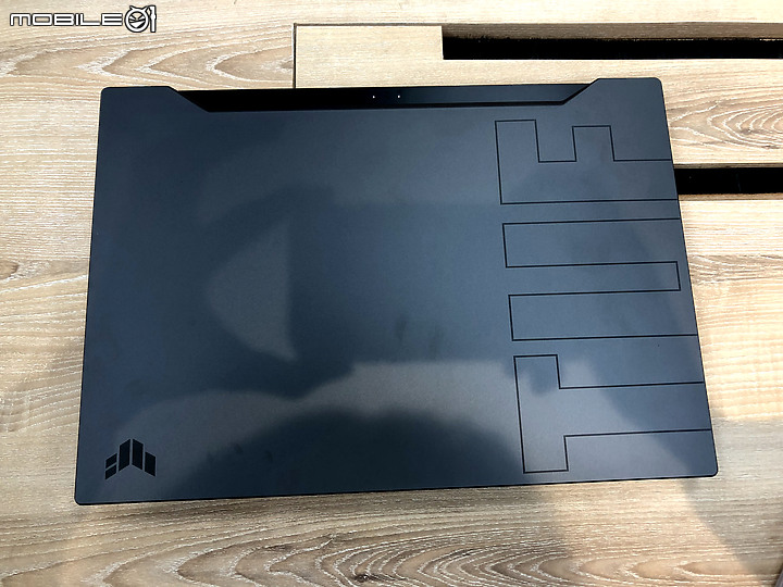 分享: 無敵性價比的 TUF GAMING FX516PM