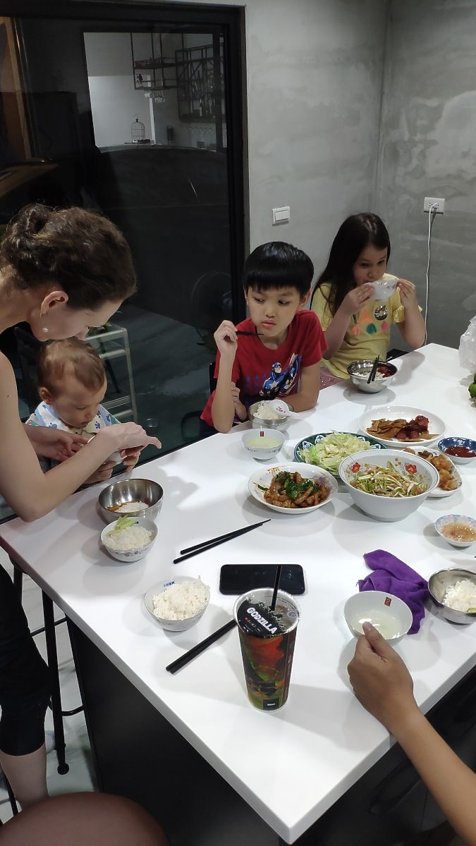 【屏東縣】擁有超級劇院的屏東內埔民宿"燕旅宿"