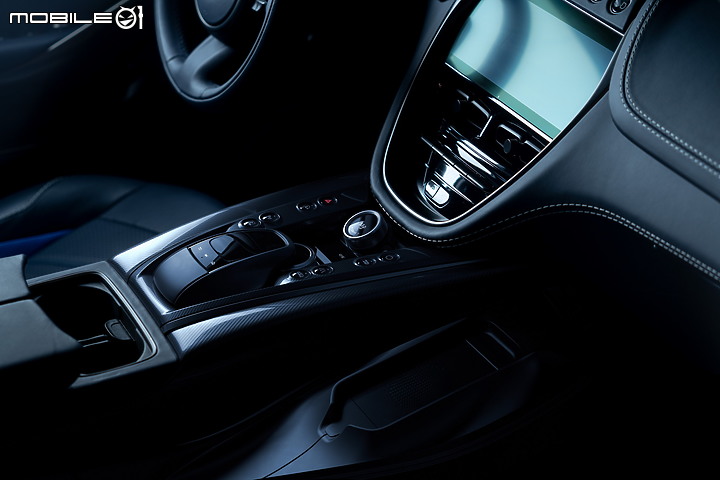【海外新訊】Aston Martin發表「DBX 707」,又一最速超級休旅誕生!