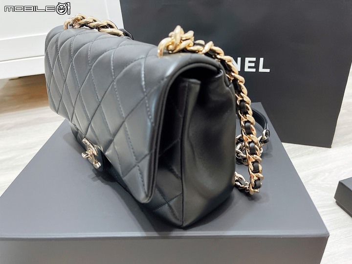 我的 第一個CHANEL!!