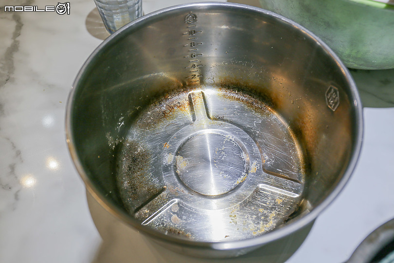 有蒸氣更乾淨！LG QuadWash™ Steam 四方洗蒸氣洗碗機