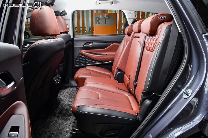 七人座SUV頂上對決 │ VW Tiguan Allspace x Hyundai Santa Fe x Kia Sorento x Peugeot 5008