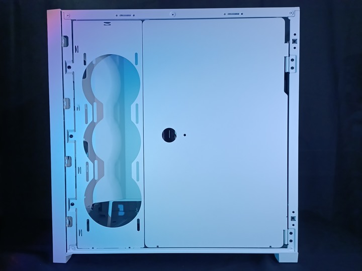 純白紳士 Corsair海盜船 iCUE 5000X RGB QL Edition 開箱評測
