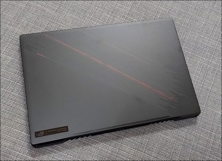 接手一台ROG GU603HE...