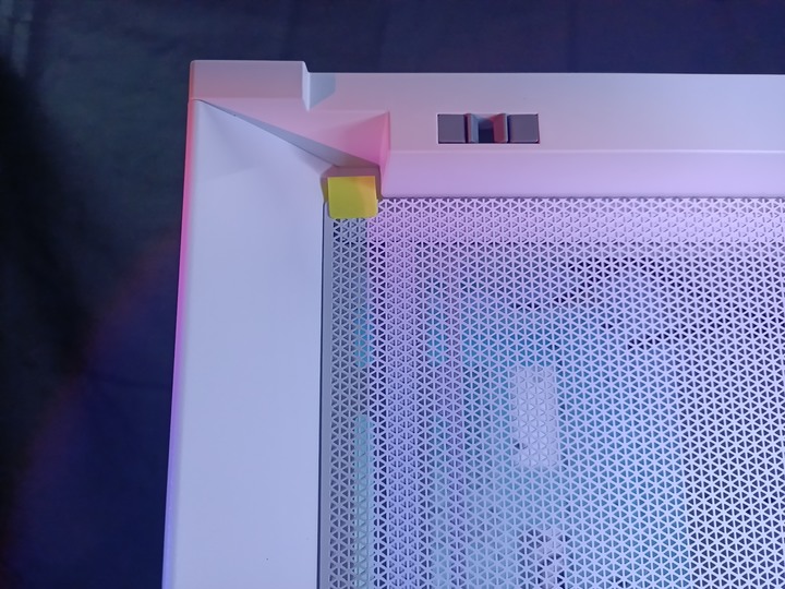 純白紳士 Corsair海盜船 iCUE 5000X RGB QL Edition 開箱評測