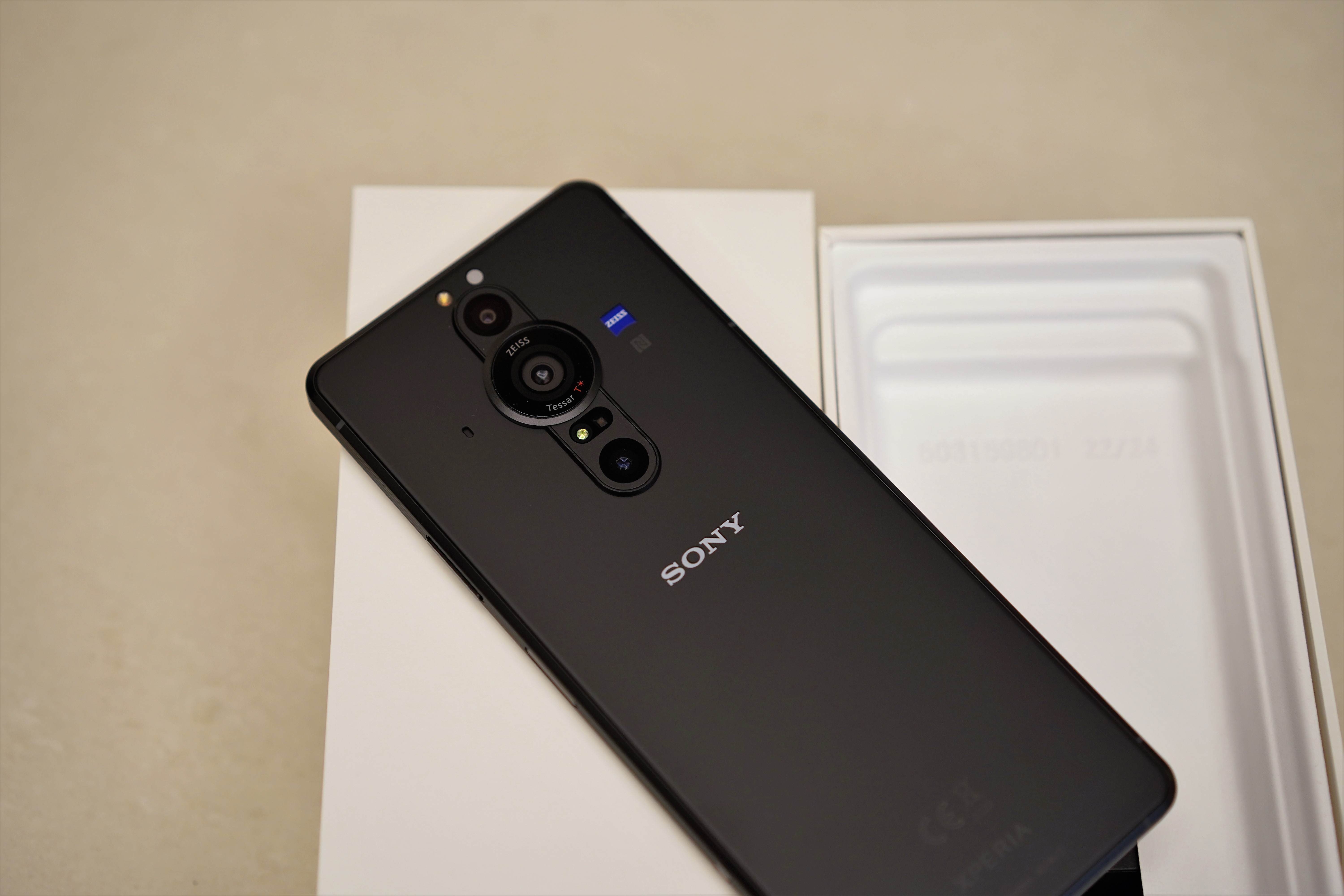 [開箱] SONY Xperia PRO-I