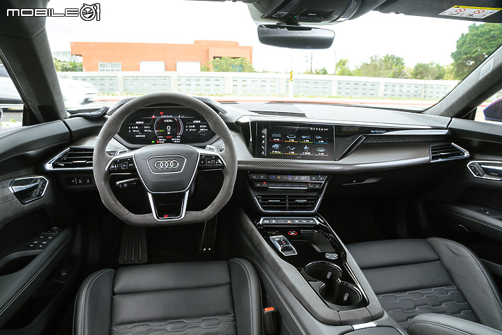Audi RS e-tron GT試駕|後勁十足且充滿成熟魅力!