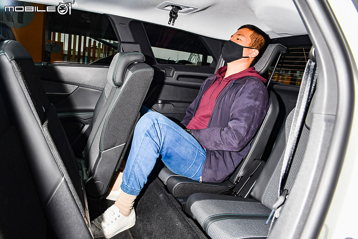 七人座SUV頂上對決 │ VW Tiguan Allspace x Hyundai Santa Fe x Kia Sorento x Peugeot 5008