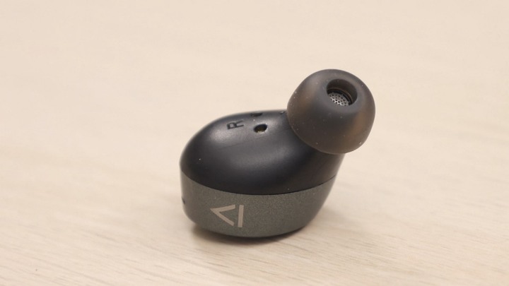 親民價格又具主動抗操 Creative Outlier Air V3 真無線藍牙耳機，居然還具備這個功能！