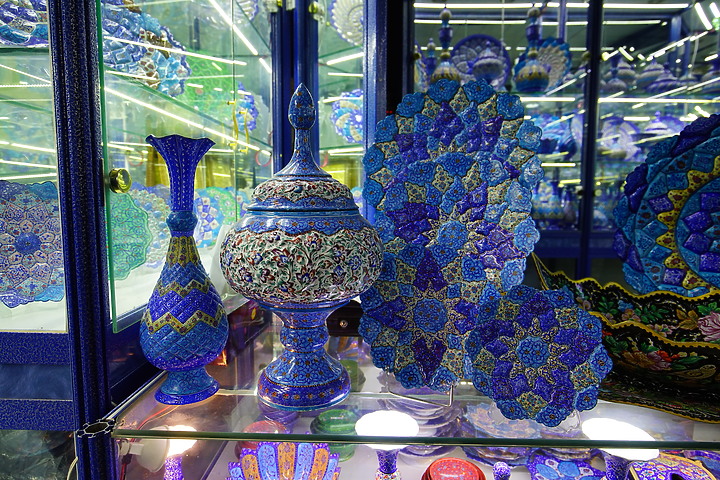 【外星貓遊地球】伊朗,一個神祕古老、又迷人的國度(第十章-星期五清真寺、伊斯法罕大巴札、四十柱宮)