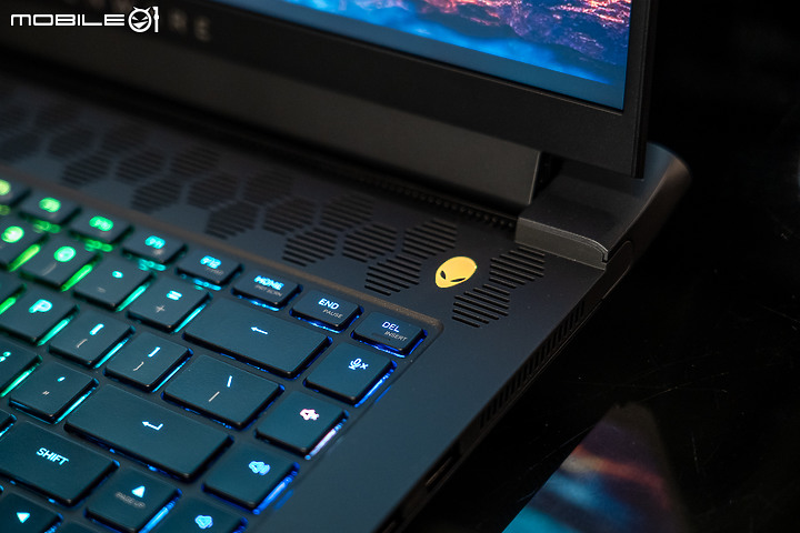 「外星人」Alienware 揭 2022 電競筆電陣容，m15 R7 率先登台！