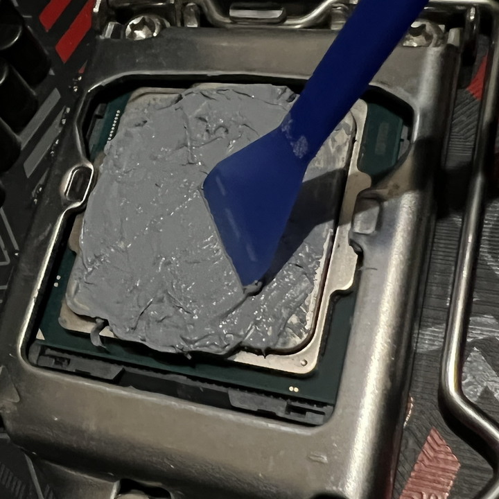 銀欣 AR12-TUF 散熱器！讓原廠散熱器安心上路，老舊電腦再戰江湖。