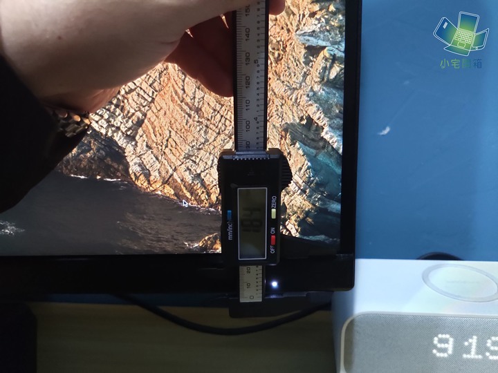 【小宅開箱】更快更大更廣的物理外掛 技嘉M34WQ超寬電競螢幕開箱