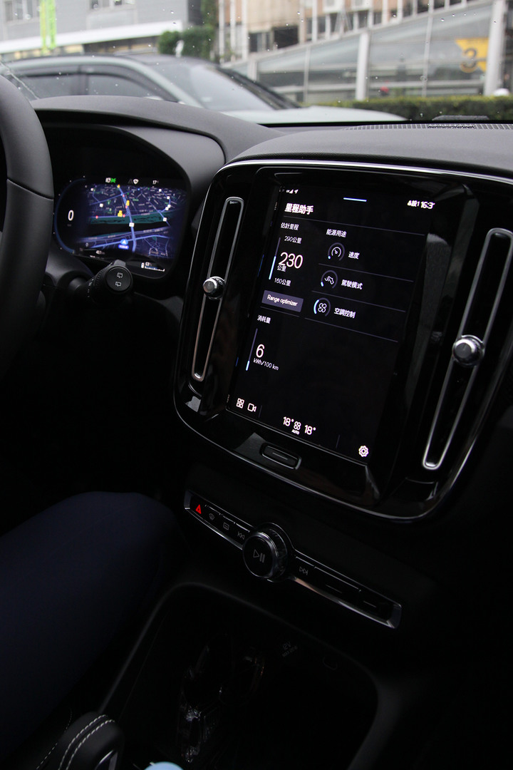 Volvo XC40 Recharge P8 搶先試駕