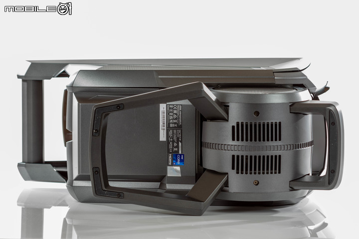 微星第 12 代 MEG Aegis Ti5 電競主機效能實測 將規格技能點滿的頂尖旗艦