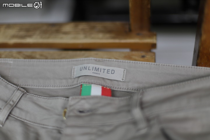 「開箱」威尼斯 UNLIMITED 休閒褲