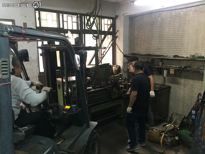 【開箱】40年老工廠大翻新,廢墟工廠轉變時尚飯店宅