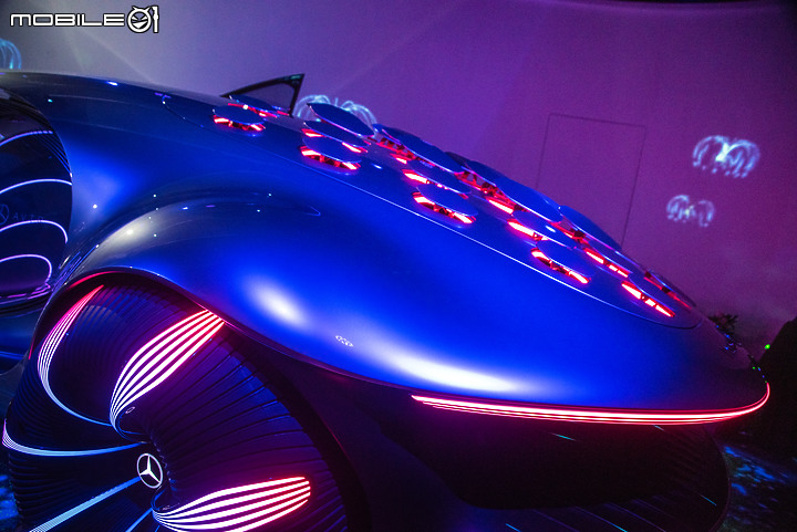 【採訪】化科幻為現實，Mercedes-Benz VISION AVTR電動概念車登台亮相！