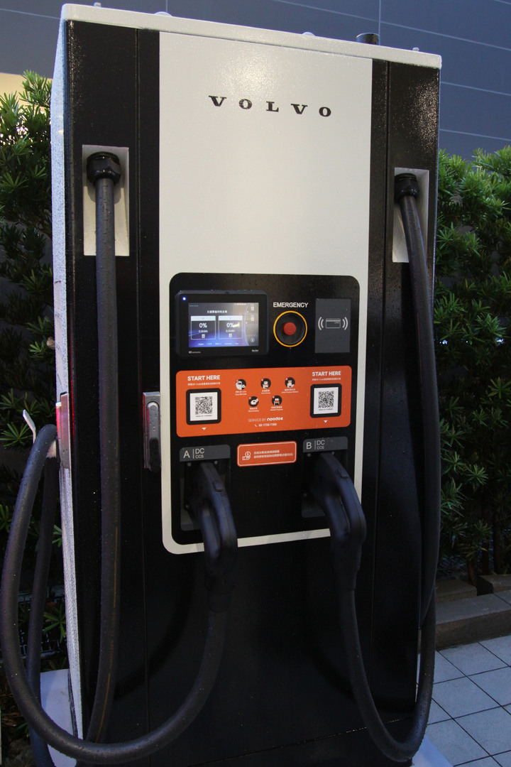 Volvo XC40 Recharge P8 搶先試駕