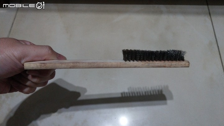 DIY保養排氣管 除鏽 噴耐熱漆